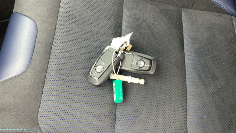 Ford Mustang 5.0 V8 Dark Horse 2dr Petrol Coupe